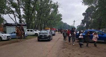 Tragedia en la Fiesta Nacional del Caballo: un equino murió electrocutado y su jinete resultó herido en Bragado