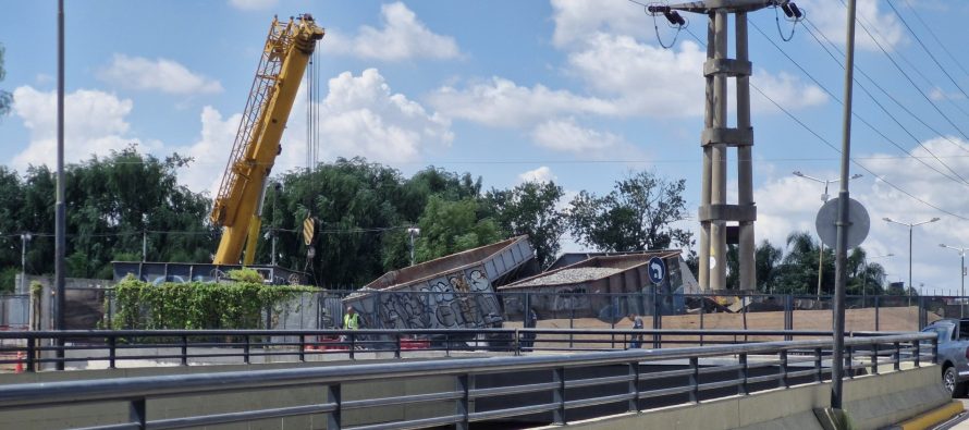 Obras Tren Mitre: colisión y descarrilamiento de trenes de carga en el ramal no eléctrico de Victoria