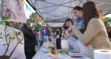 Ituzaingó lanza «Feriando-Ando»: capacitación y ferias itinerantes para estudiantes