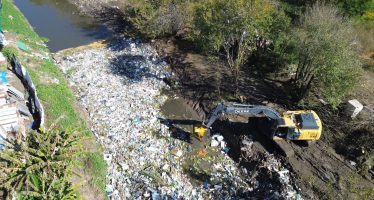 Escobar retiró más de 200 toneladas de residuos del Arroyo Pinazo