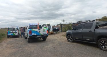 Multa, camión secuestrado y predio clausurado por arrojar basura ilegalmente en Escobar