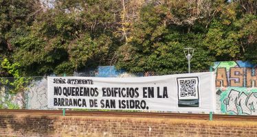 Alerta en Martínez: un megaproyecto inmobiliario amenaza la barranca y desata el rechazo vecinal