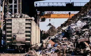 Control a la industria: la Provincia implementa un nuevo régimen para residuos y lanza capacitación para el sector