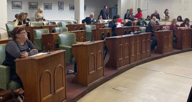 San Isidro: el oficialismo logró aprobar el endeudamiento