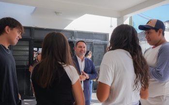 Lanzan «El intendente en tu escuela» para acercar el debate político a los jóvenes de Ituzaingó