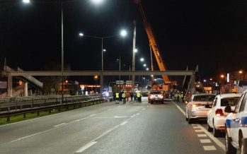 Ramal Campana Km. 49,650: ya se instalaron las dos vigas principales de la nueva pasarela peatonal